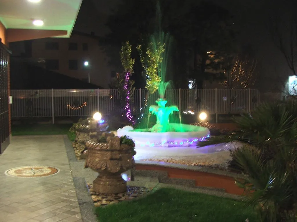 B&B Villa Paradiso Love Legnano Bed & Breakfast