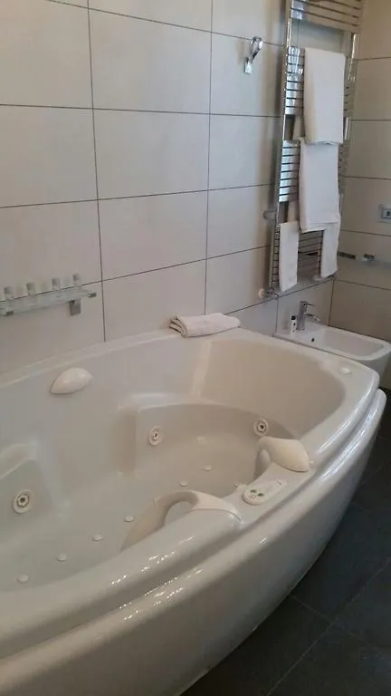 B&B Villa Paradiso Love Legnano 0*,  Italy