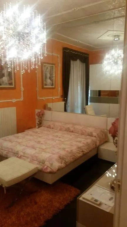 B&B Villa Paradiso Love Legnano 0*,